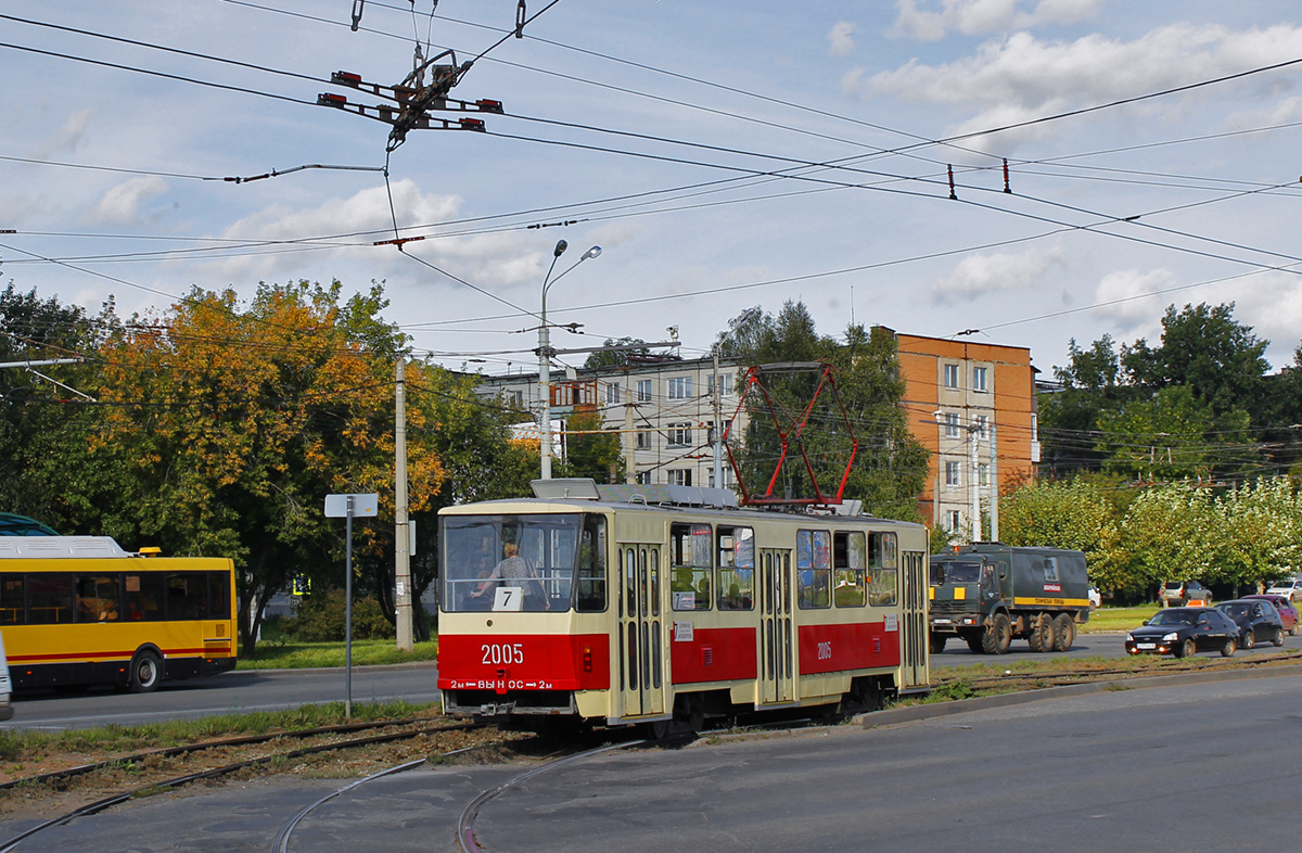 Ižkar, Tatra T6B5SU # 2005