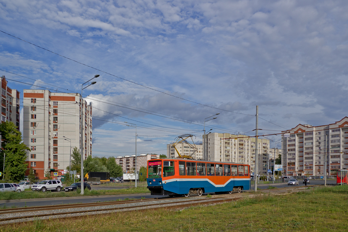 Казань, 71-608КМ № 1121