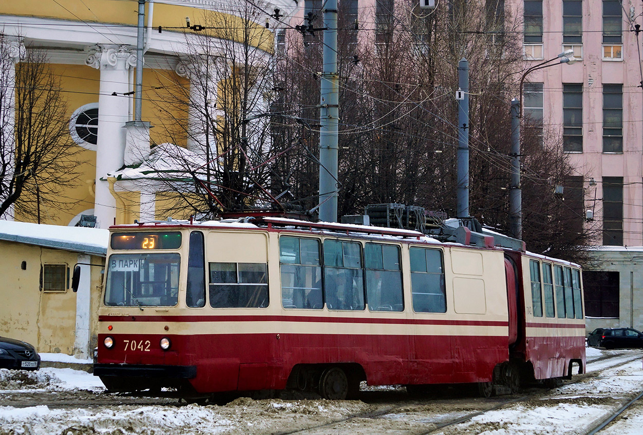 Санкт-Петербург, ЛВС-86К № 7042