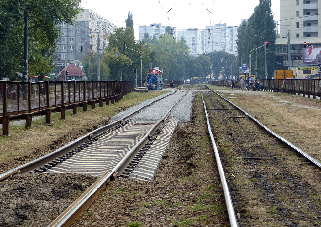 Киев — Реконструкция скоростного трамвая: нескоростной участок; Киев — Трамвайные линии: Скоростной трамвай Киев — Реконструкция скоростного трамвая: нескоростной участок; Киев — Трамвайные линии: Скоростной трамвай
