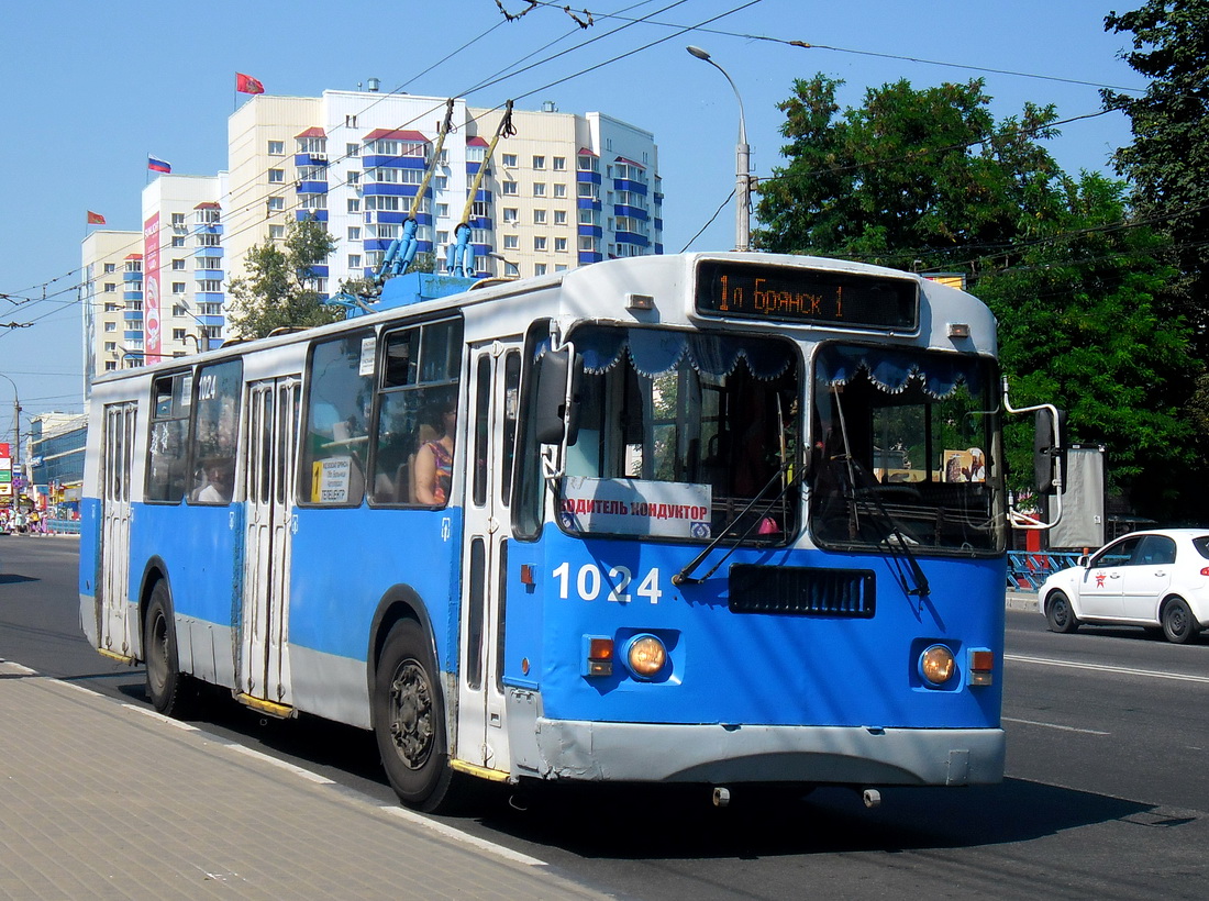 Брянск, ЗиУ-682Г-016 (012) № 1024