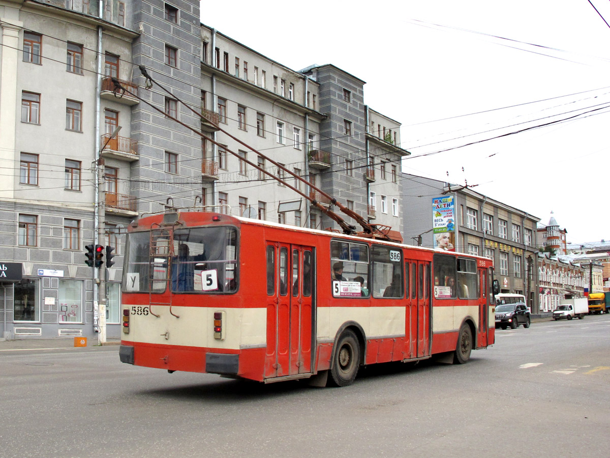 Киров, ЗиУ-682Г-012 [Г0А] № 586