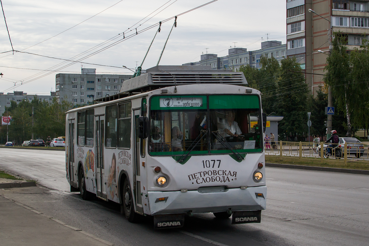 Пенза, ВЗТМ-5284 № 1077