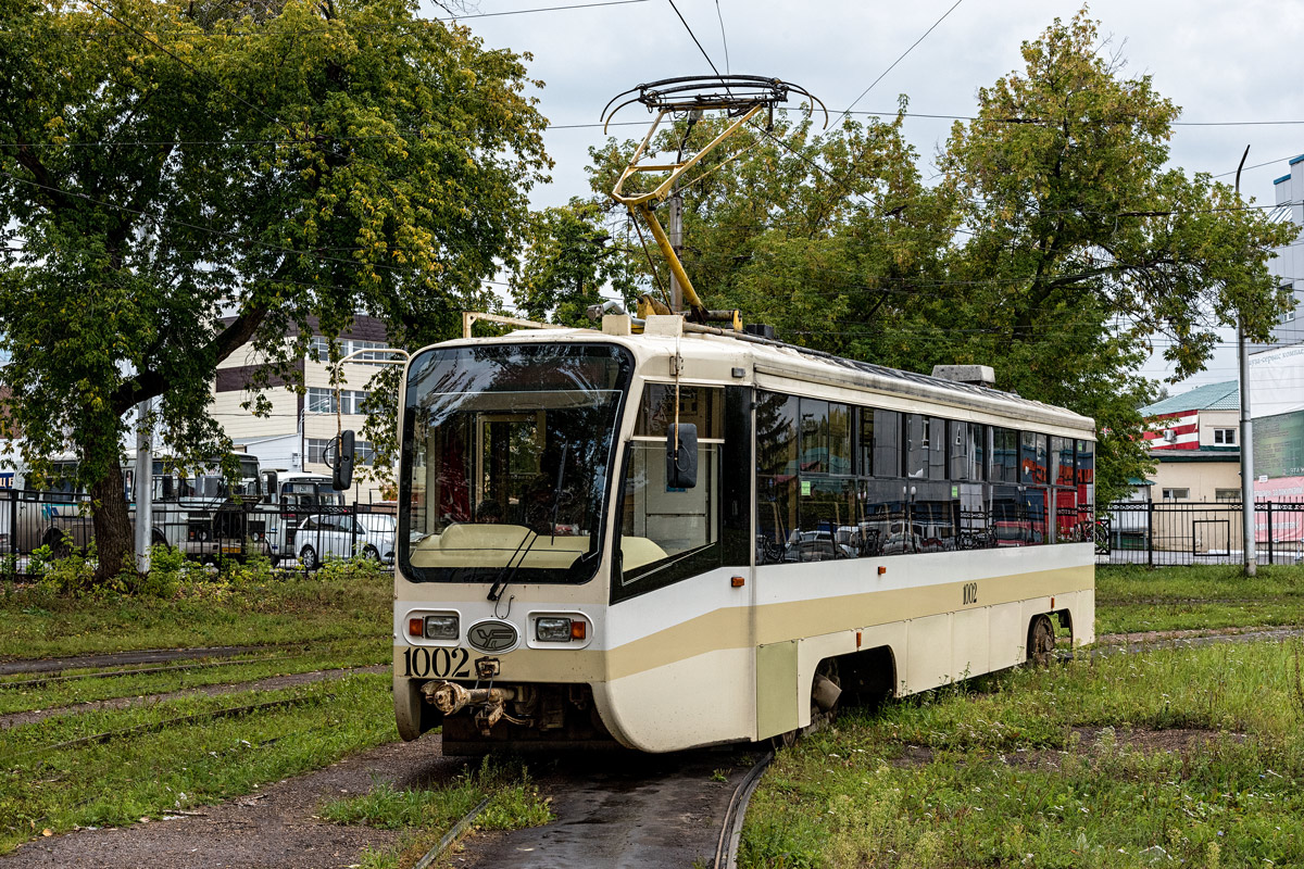 Уфа, 71-619А № 1002