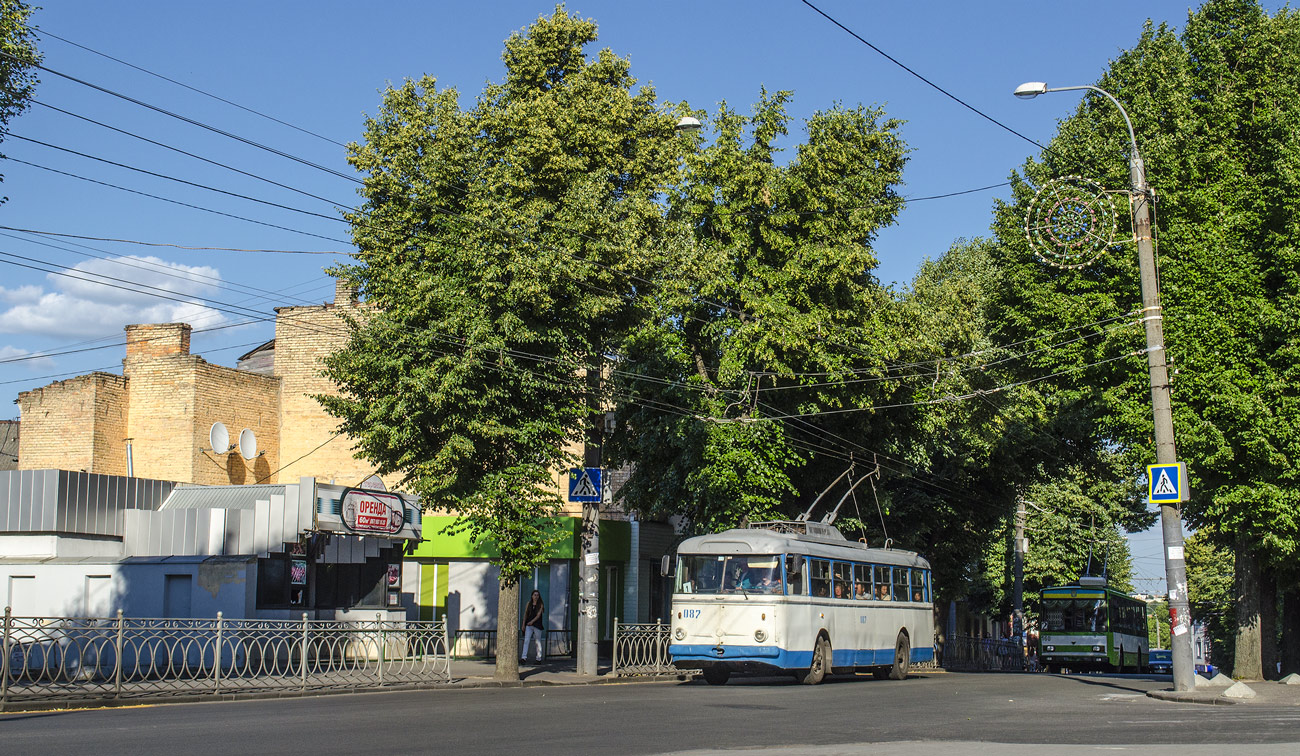 Ровно, Škoda 9TrH27 № 087