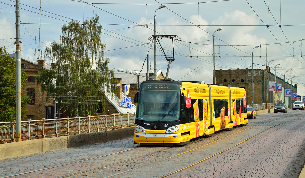 Riga, Škoda 15T ForCity Alfa Riga Nr. 57038