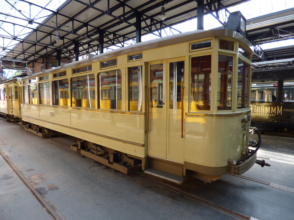 Гаага, Четырёхосный прицепной La Brugeoise № 780