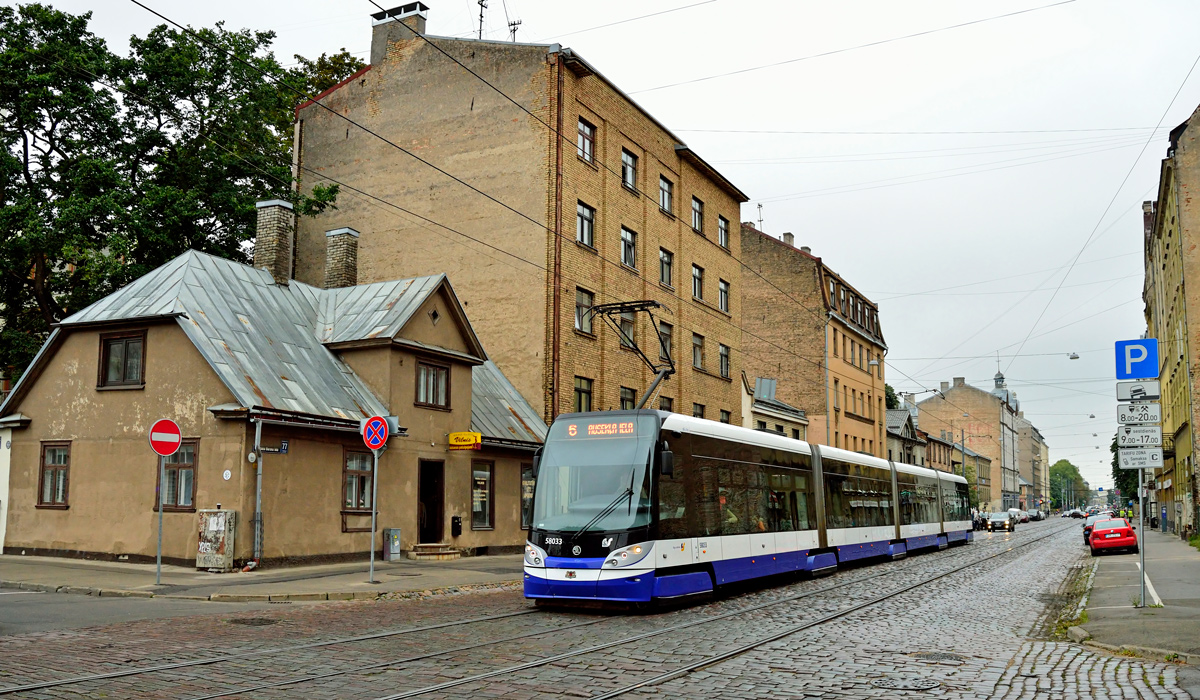 Рига, Škoda 15T1 ForCity Alfa Riga № 58033