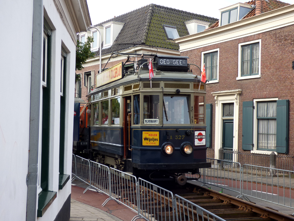 The Hague, Beijnes 2-axle motor car № A327