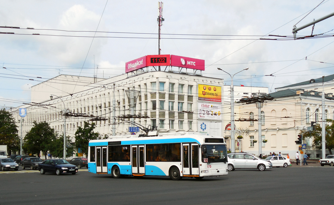 Витебск, БКМ 321 № 175