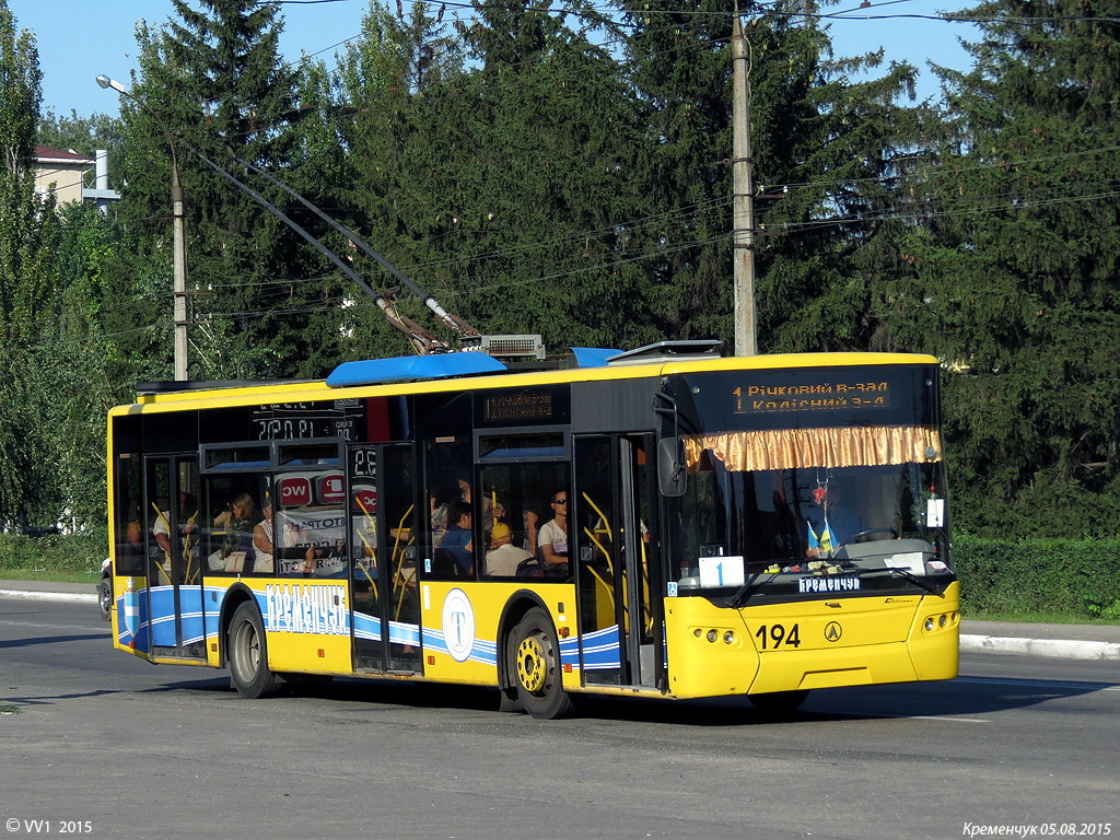 Kremenčuk, LAZ E183D1 č. 194