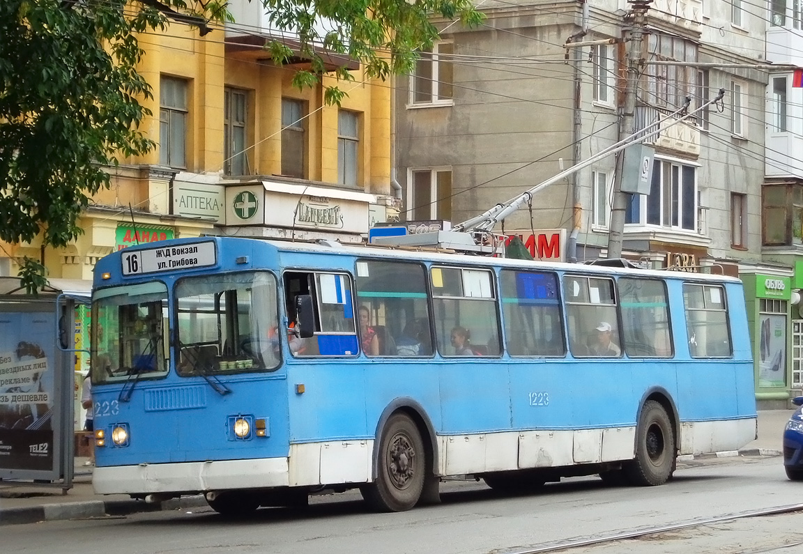 Саратов, ЗиУ-682Г-014 [Г0Е] № 1223