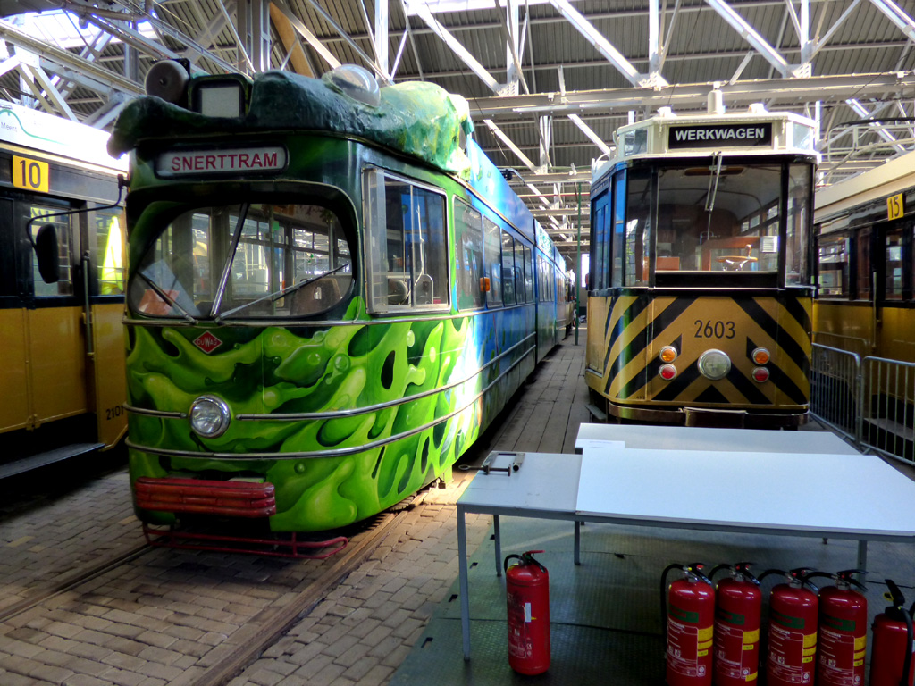 Роттердам, Werkspoor GT8 № 1628; Роттердам, Четырёхосный моторный Allan № 2603