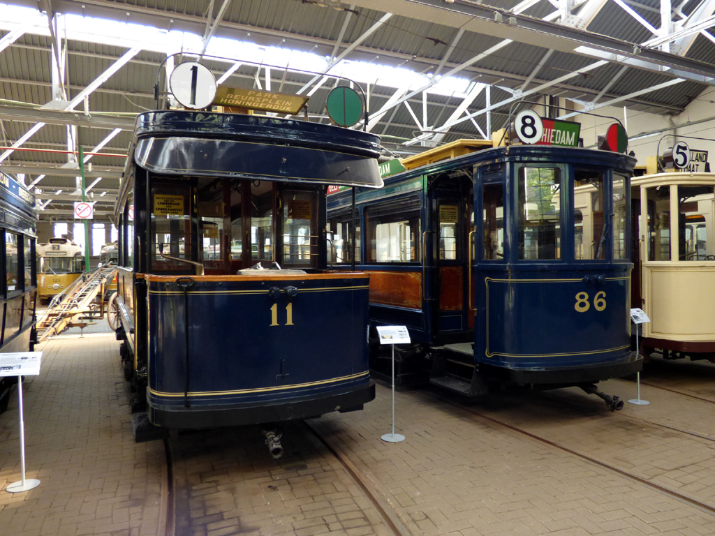 Роттердам, Двухосный моторный Nivelles № 11; Роттердам, Двухосный моторный Energie № 86