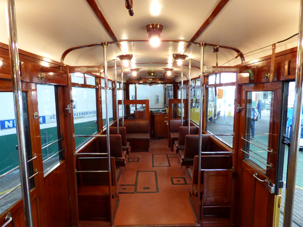 Роттердам, Четырёхосный моторный вагон № 303