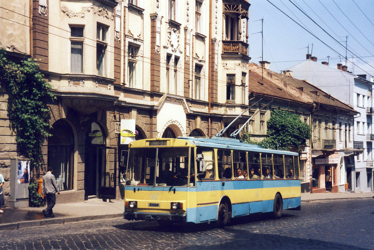 Черновцы, Škoda 14Tr89/6 № 307; Черновцы — Исторические фотографии (1992-2000 годов)