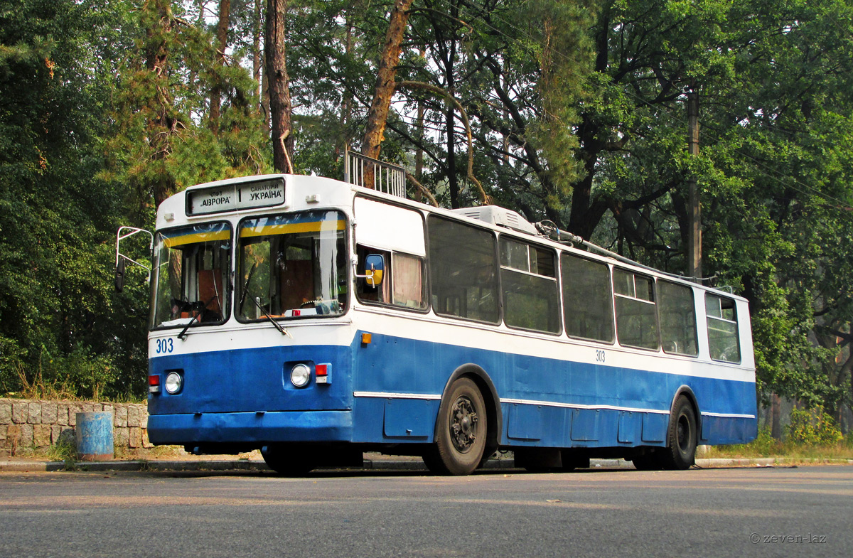 Черкассы, ЗиУ-682В-012 [В0А] № 303
