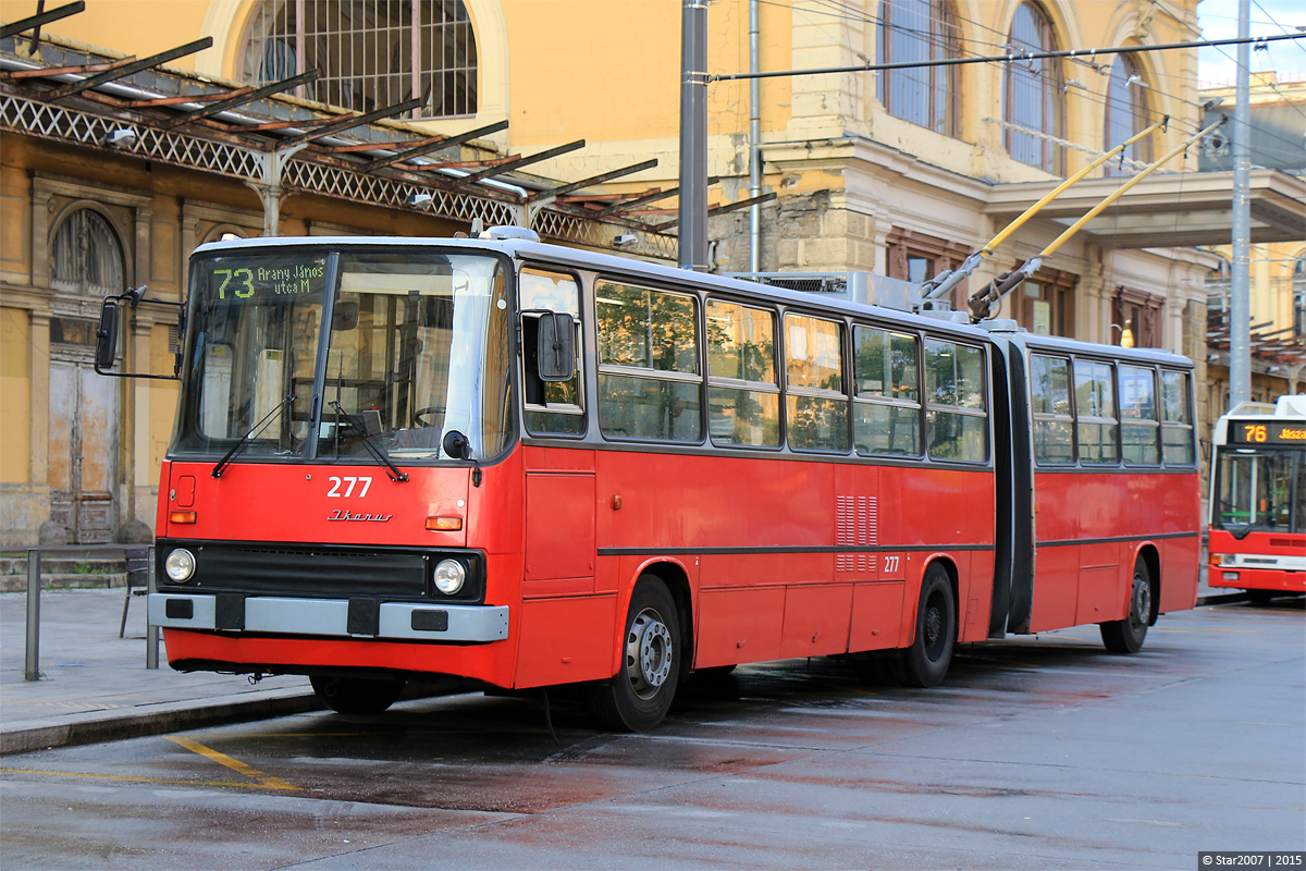 Budapešta, Ikarus 280.94 № 277