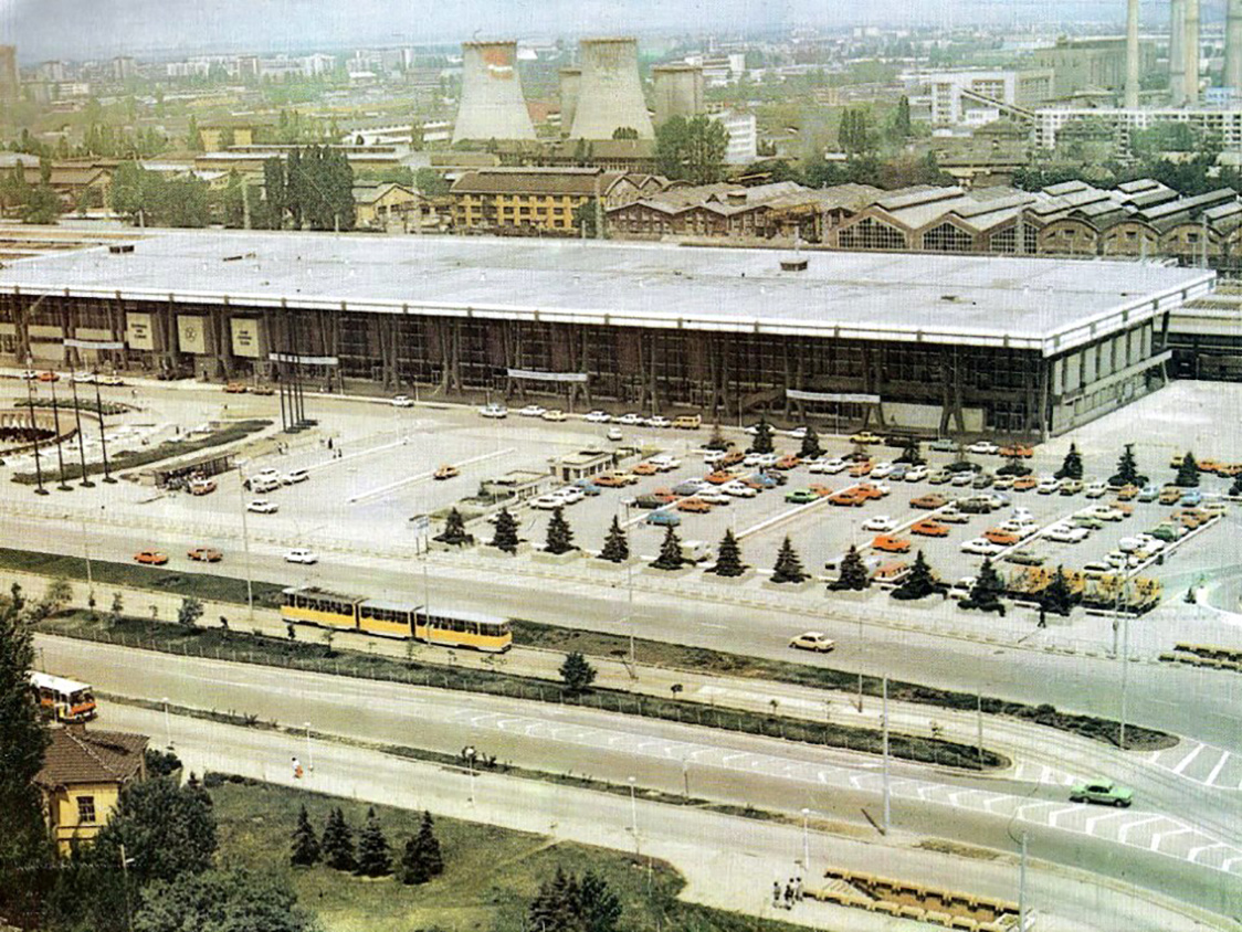 София — Исторически снимки — Трамвайна инфраструктура (1945–1989); София — Исторически снимки — Трамвайни мотриси (1945–1989); София — Трамвайни мотриси с неизвестни номера