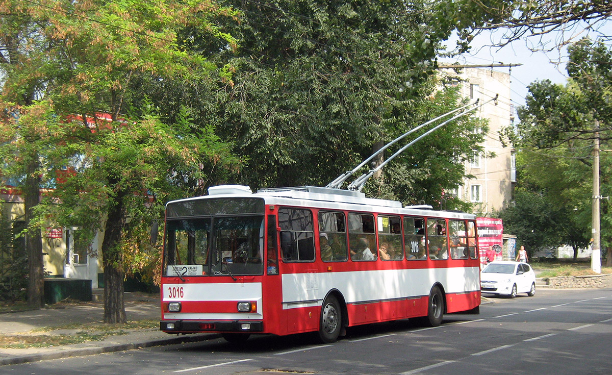 Николаев, Škoda 14TrR № 3016