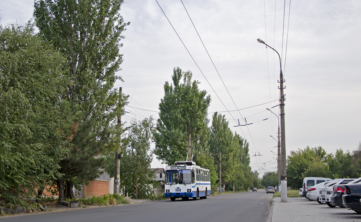 Мариуполь, ЮМЗ Т2 № 1818