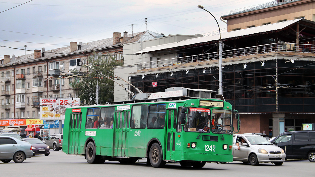 Новосибирск, СТ-682Г № 1242