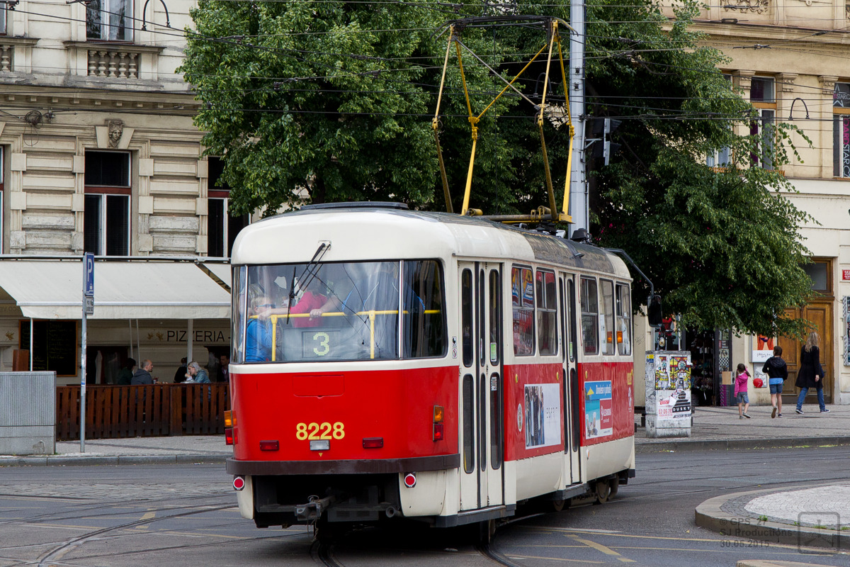 Прага, Tatra T3R.P № 8228