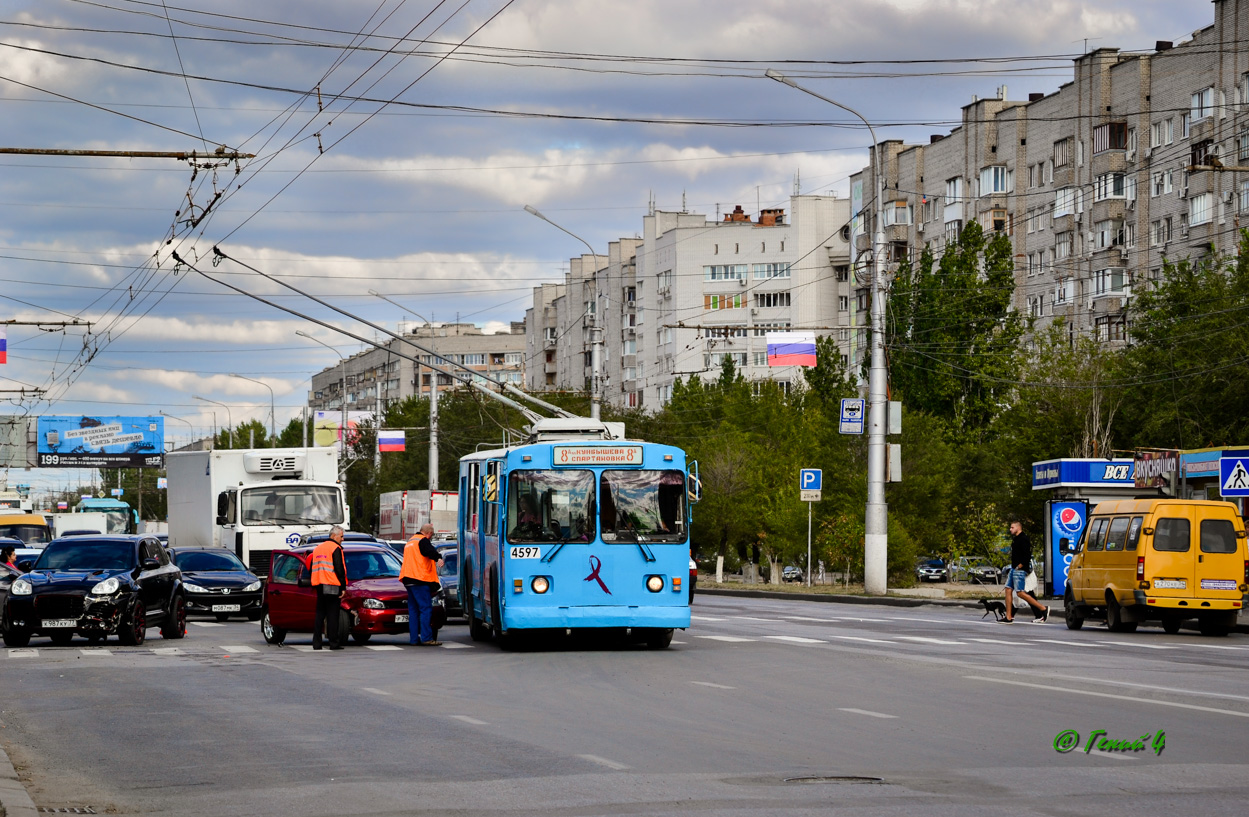 Волгоград, ЗиУ-682 (ВЗСМ) № 4597