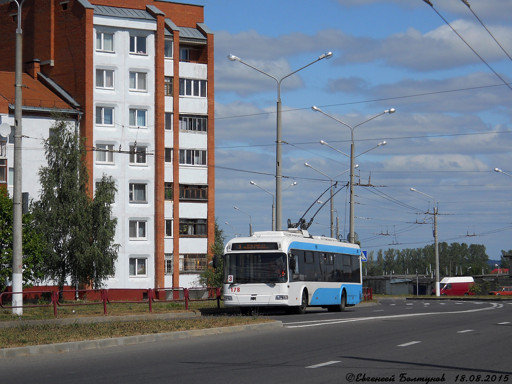 Витебск, БКМ 32102 № 178