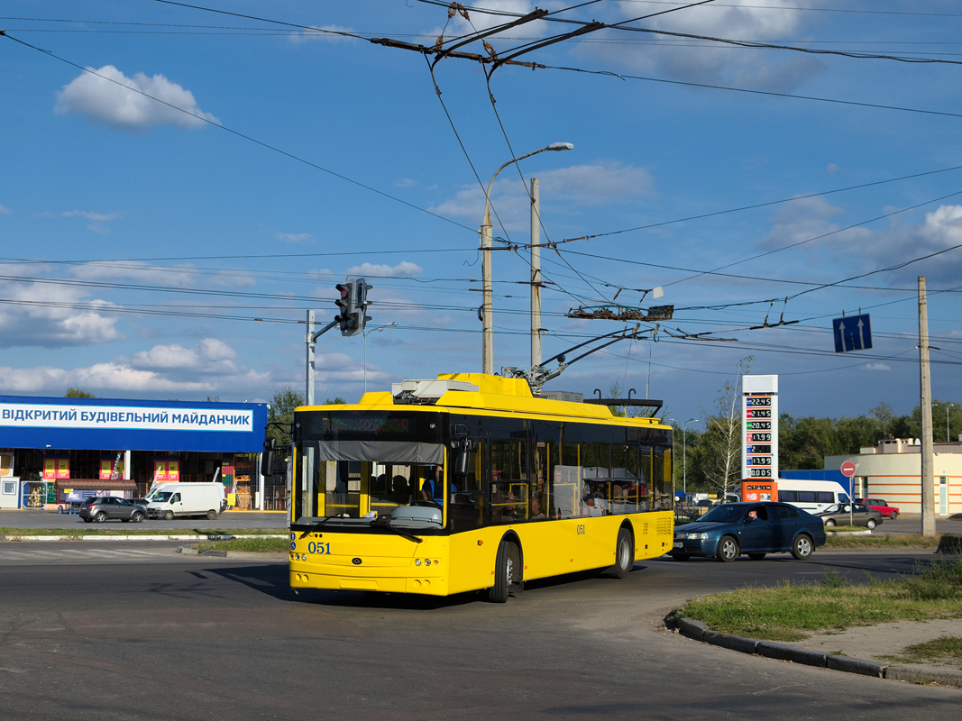 蘇梅, Bogdan T70117 # 051