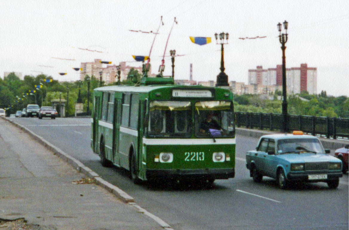 Донецк, ЗиУ-682В-013 [В0В] № 2213