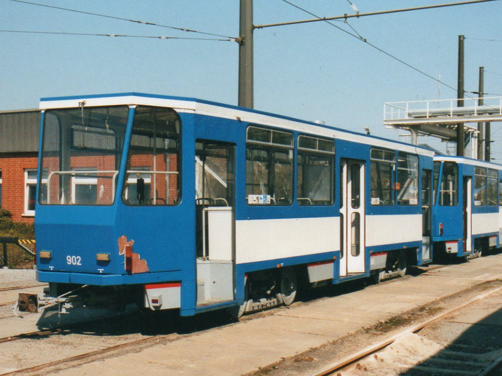 Росток, Tatra B6A2 № 902
