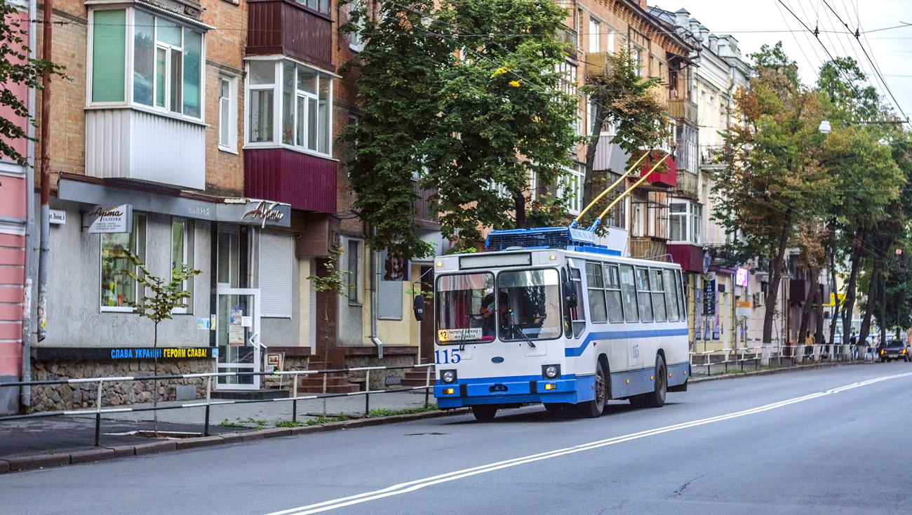 Полтава, ЮМЗ Т2 № 115