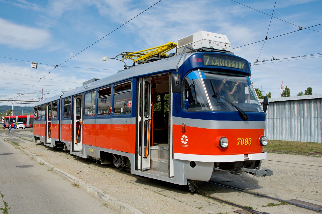 Братислава, Tatra K2G № 7085; Братислава — Deň otvorených dverí v DPB 2015 * День открытых дверей