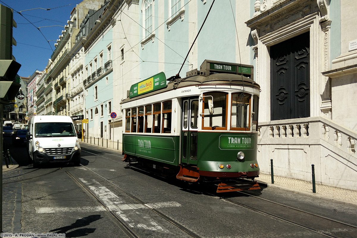 Lisbon, Carris 2-axle motorcar (Standard) nr. 735