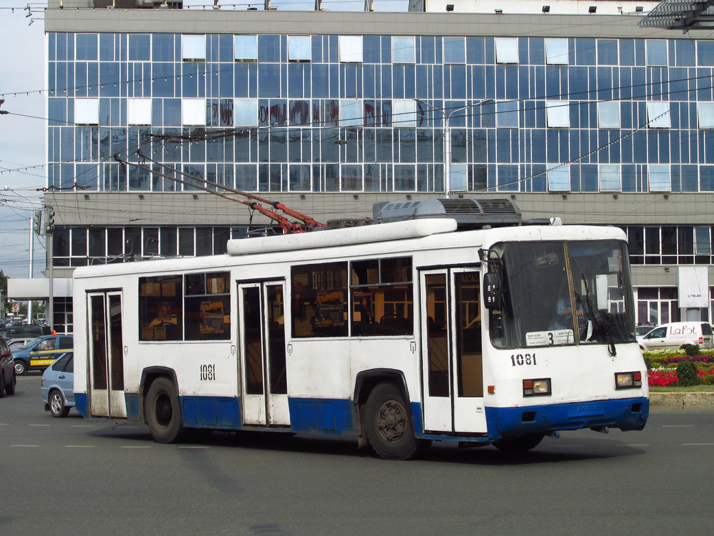 Уфа, БТЗ-52761Р № 1081