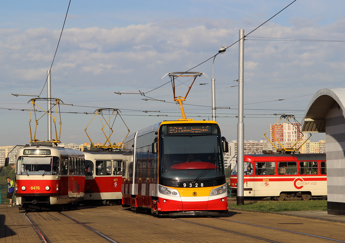 Прага, Škoda 15T4 ForCity Alfa Praha № 9328