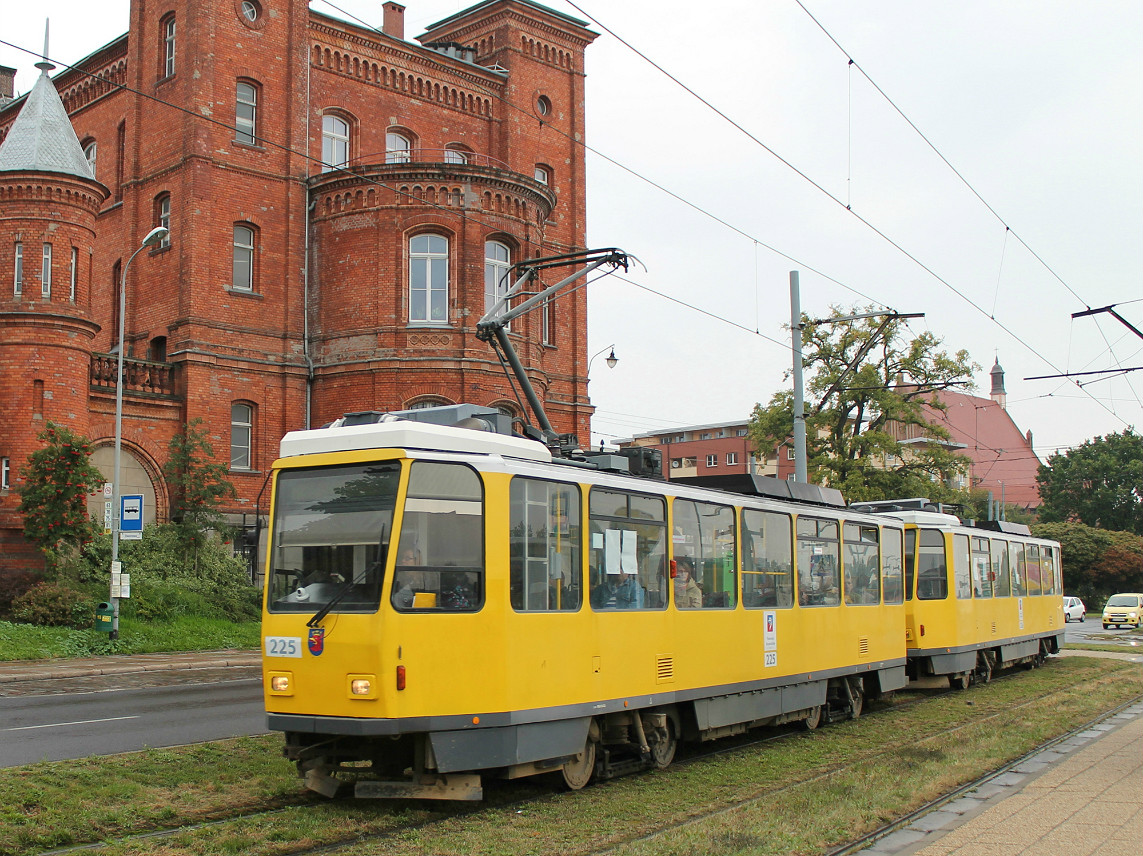 Щецин, Tatra T6A2M № 225