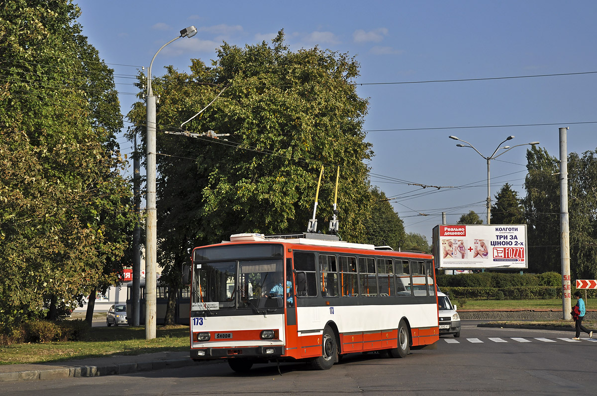 Ровно, Škoda 14Tr10/6 № 173