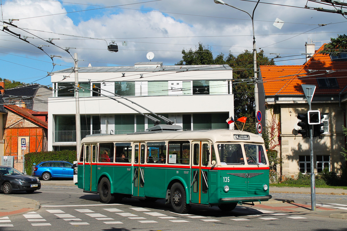 Брно, Škoda 6Tr2 № 135