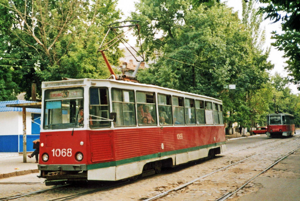 Николаев, 71-605 (КТМ-5М3) № 1068; Николаев, 71-605 (КТМ-5М3) № 2083