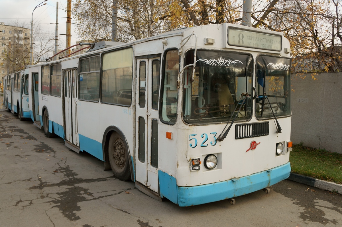 Екатеринбург, ЗиУ-682Г [Г00] № 523