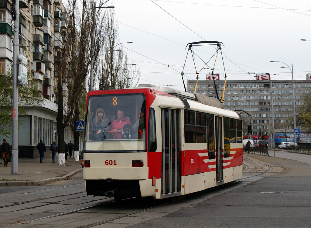 Киев, T3UA-3 «Каштан» № 601