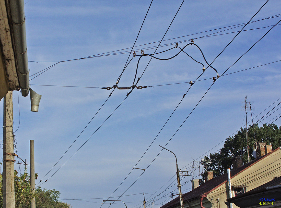 Черновцы — Контактная сеть; Черновцы — Строительство линий