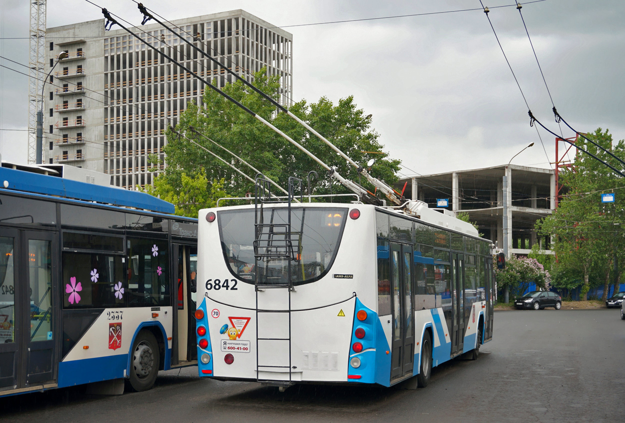 Saint-Pétersbourg, VMZ-5298.01 “Avangard” N°. 6842