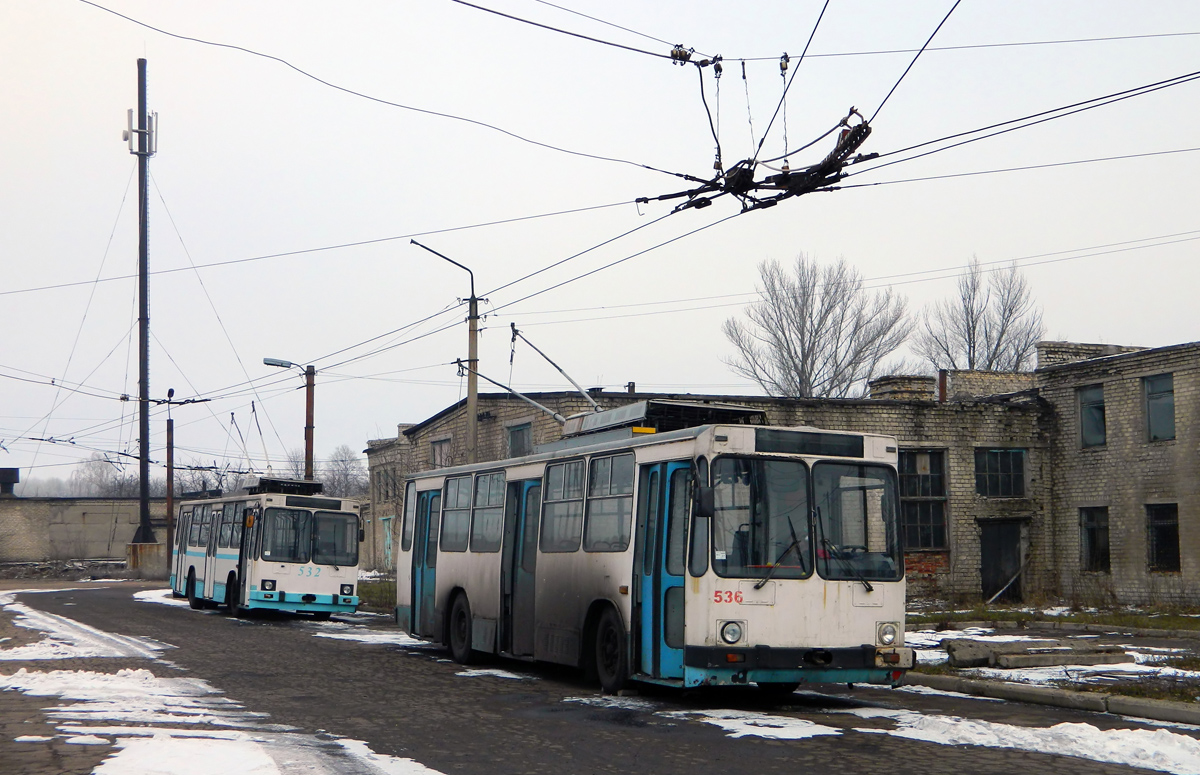 Углегорск, ЮМЗ Т2 № 532; Углегорск, ЮМЗ Т2 № 536