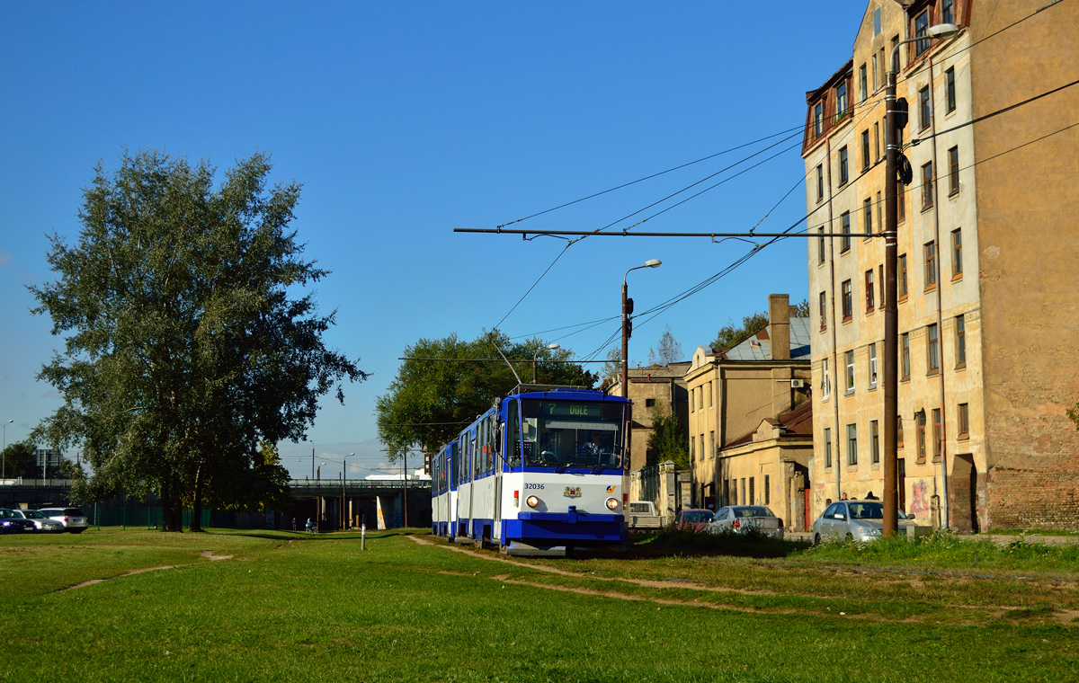 Рига, Tatra T6B5SU № 32036
