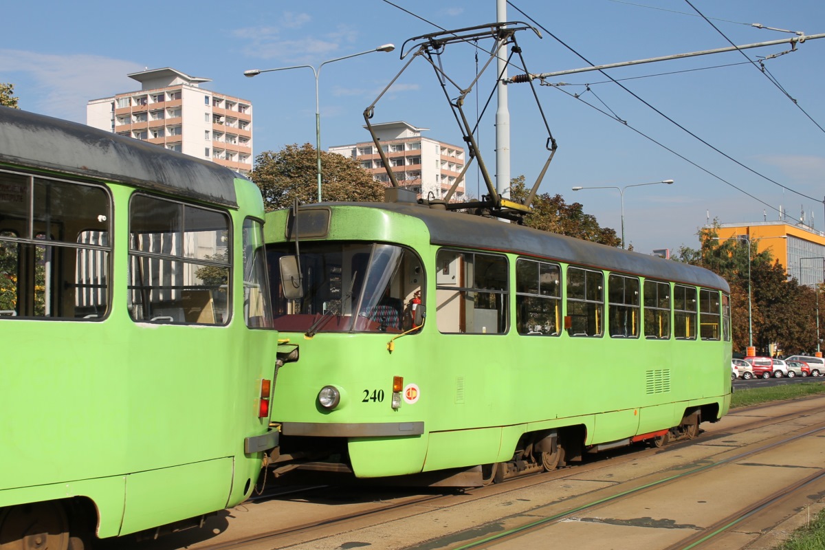 Мост ― Литвинов, Tatra T3M.3 № 240