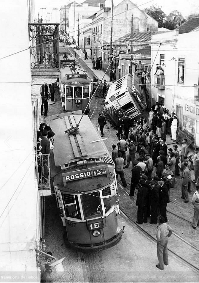 Лиссабонская агломерация, Двухосный моторный Brill № 487; Лиссабонская агломерация, Двухосный моторный St. Louis № 414