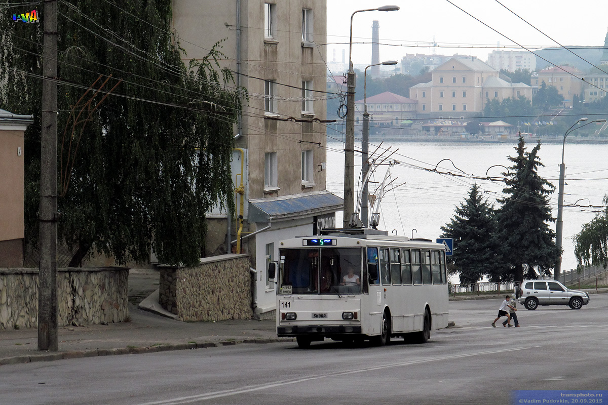 Тернополь, Škoda 14Tr10/6 № 141